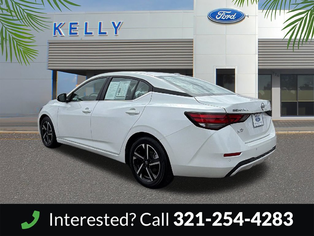 Used 2024 Nissan Sentra SV FWD image 3