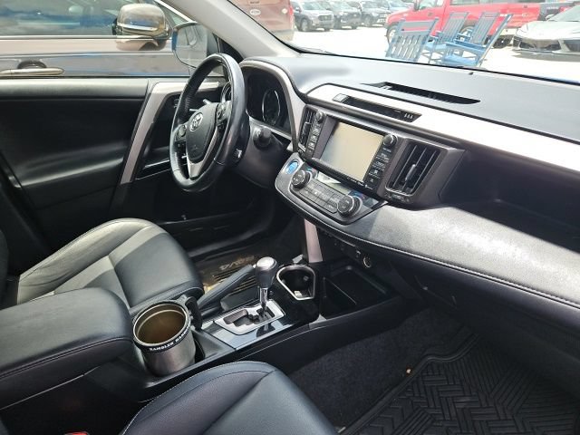 Used 2018 Toyota RAV4 Limited AWD/4WD image 37