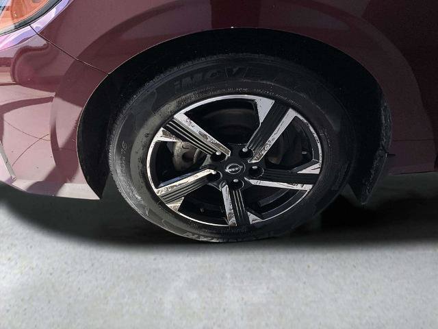 Used 2024 Nissan Sentra SV FWD image 29
