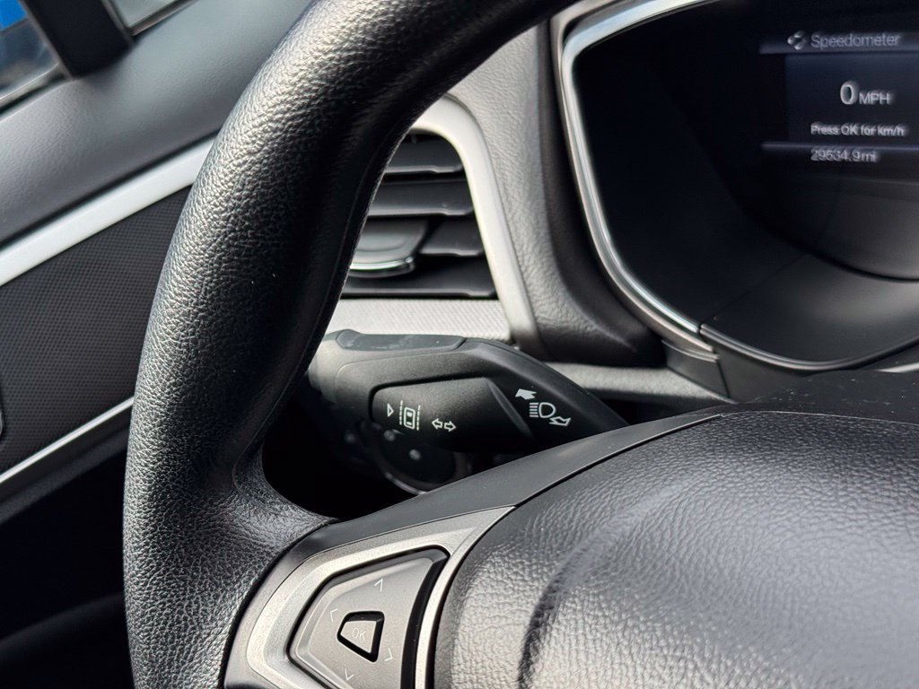 Certified 2020 Ford Fusion SE FWD image 31