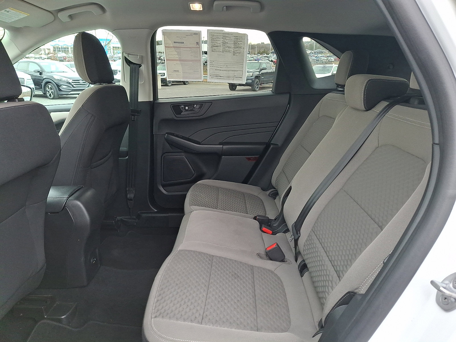 Certified 2022 Ford Escape SE image 8