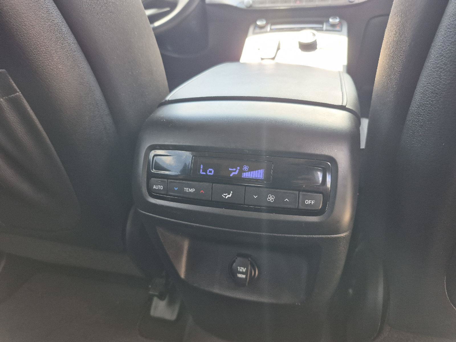Used 2022 Hyundai Palisade SEL w/ Cargo Package FWD image 12