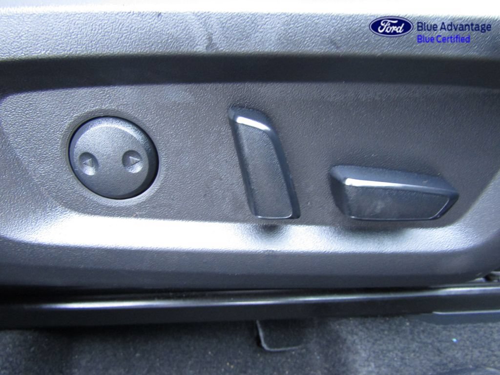 Used 2024 Mitsubishi Outlander SEL AWD/4WD image 36