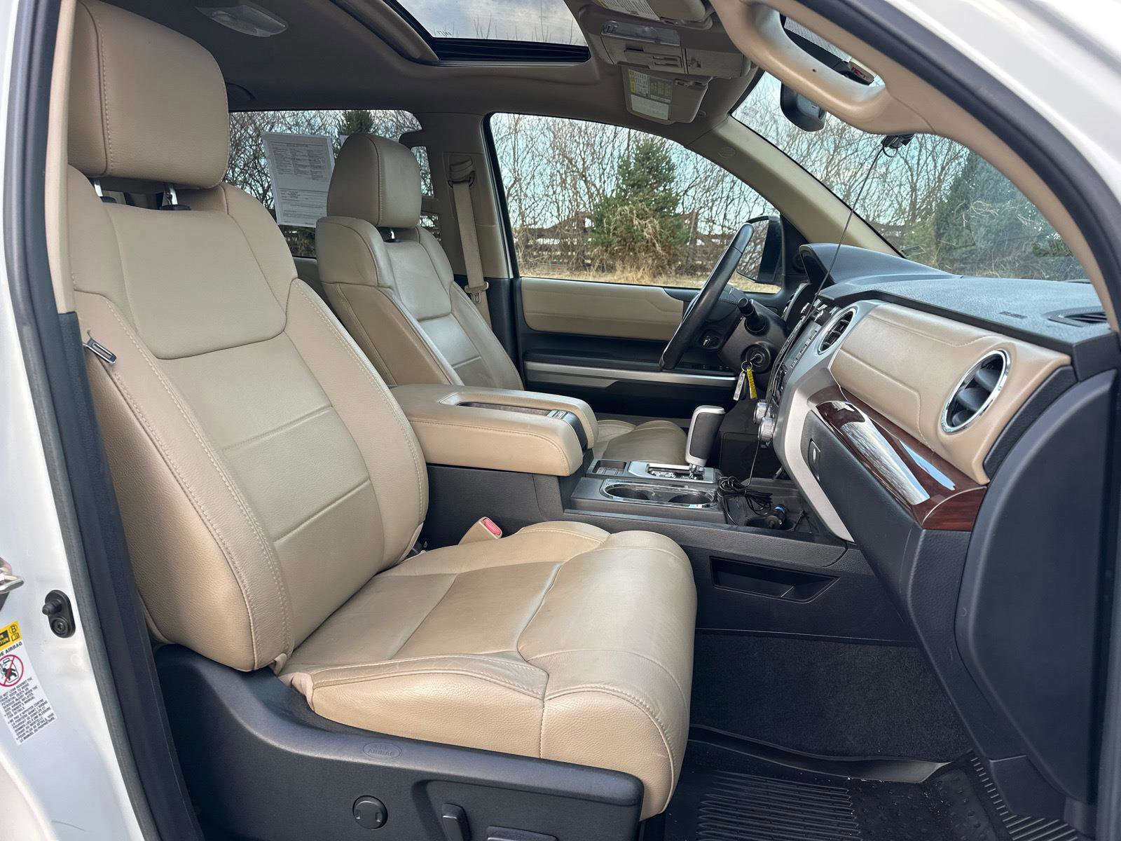 Used 2017 Toyota Tundra Limited image 22