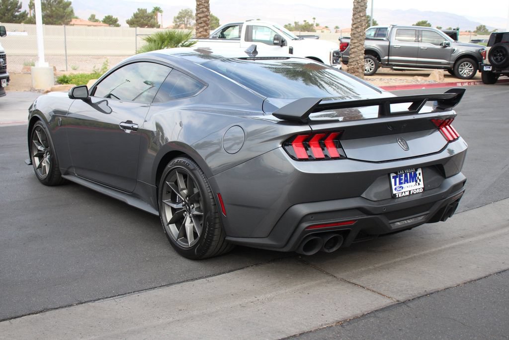 Certified 2026 Ford Mustang Dark Horse w/ Dark Horse Handlin Package RWD image 5