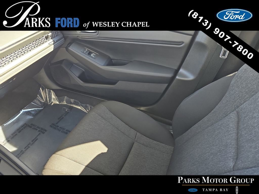 Used 2025 Honda Accord SE image 13