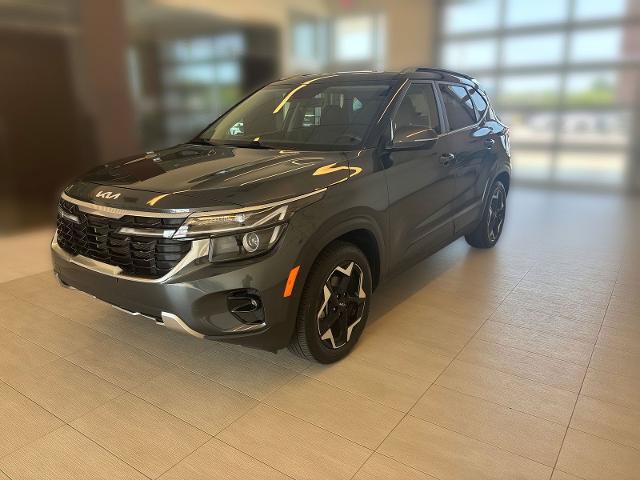 Used 2024 Kia Seltos EX FWD image 4