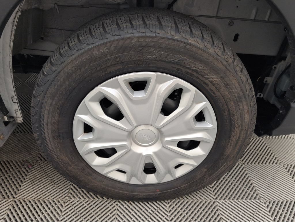 Certified 2025 Ford Transit 250 Low Roof w/ Exterior Upgrade Package RWD image 18