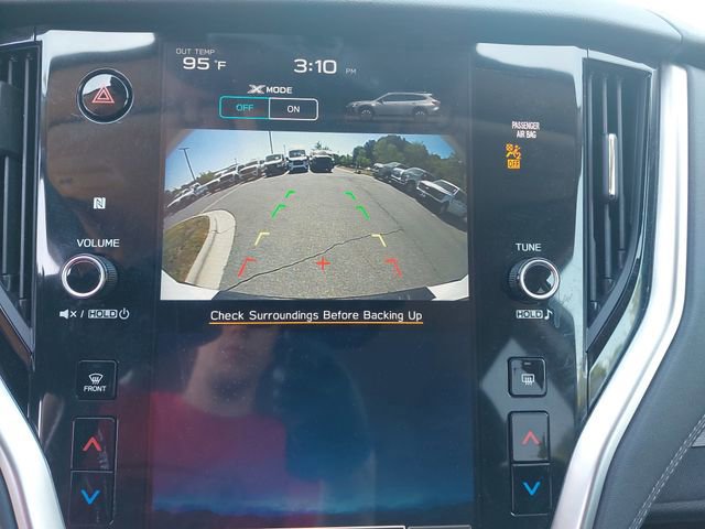 Used 2024 Subaru Outback Premium AWD/4WD image 23