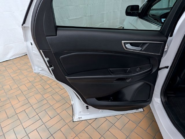 Certified 2023 Ford Edge SEL w/ Convenience Package AWD/4WD image 18