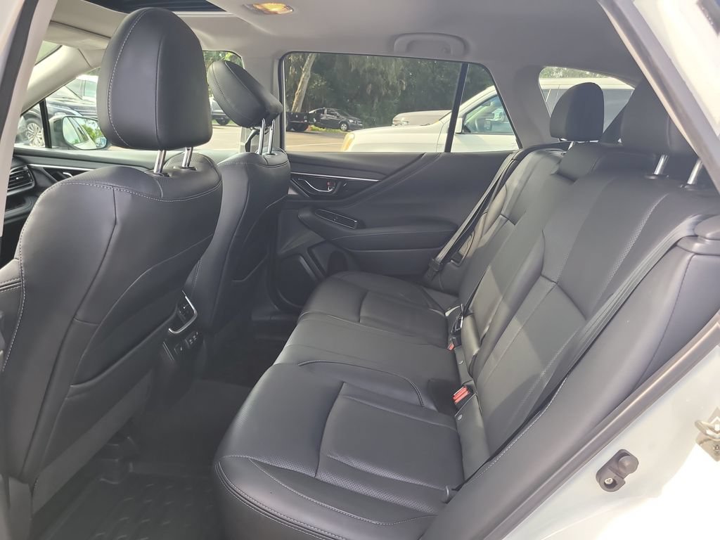 Used 2020 Subaru Outback Limited AWD/4WD image 12
