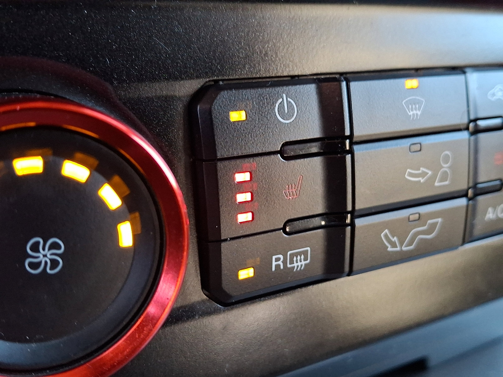 Certified 2017 Ford F150 XLT w/ Equipment Group 302A Luxury image 32