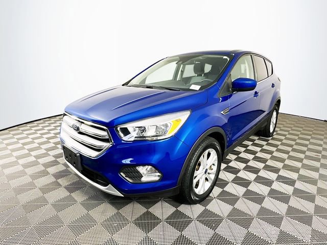 Certified 2019 Ford Escape SE image 6
