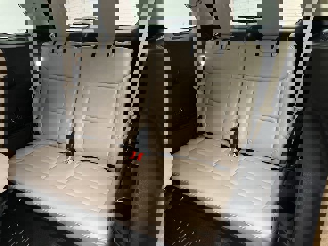 Certified 2020 Ford Explorer XLT w/ Equipment Group 202A image 20