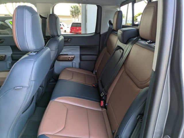 Certified 2024 Ford Maverick Lariat w/ FX4 Off-Road Package image 17