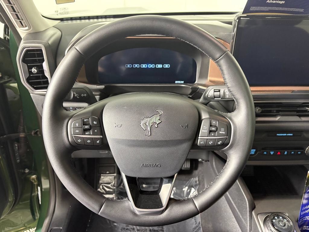 Certified 2025 Ford Bronco Sport Outer Banks w/ Outer Banks Tech Package+ AWD/4WD image 16