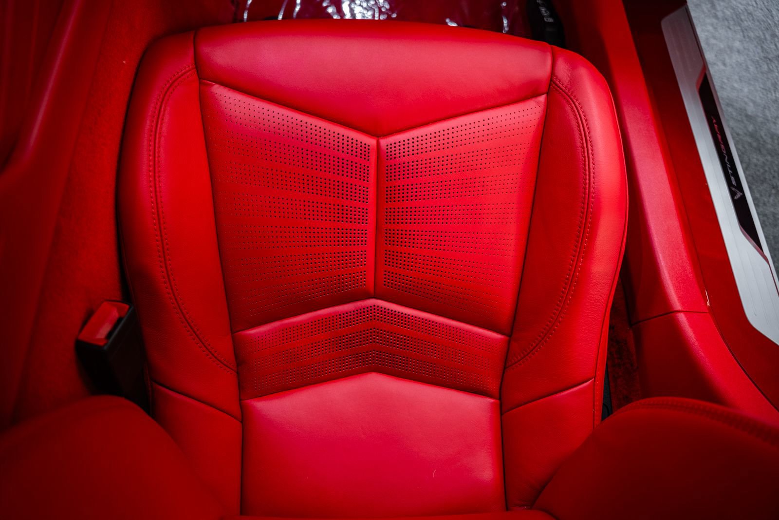 Used 2023 Chevrolet Corvette Stingray Premium Conv w/ Battery Protection Package RWD image 28