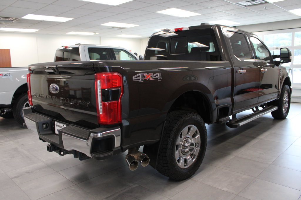 Certified 2024 Ford F350 Lariat w/ Chrome Package AWD/4WD image 4