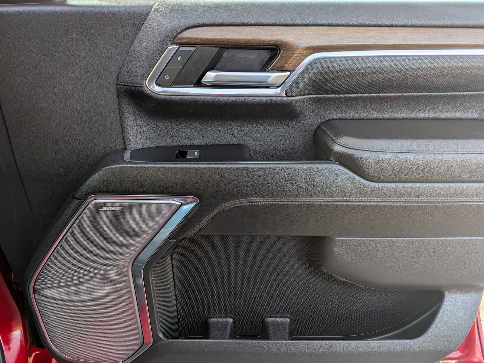 Used 2024 Chevrolet Silverado 2500 High Country w/ Technology Package image 21