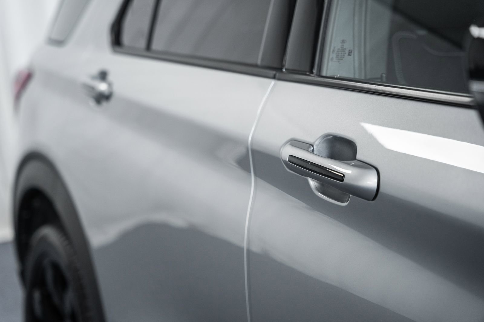 Certified 2020 Ford Explorer ST w/ ST Street Pack image 15