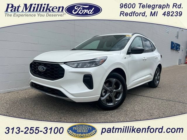 Certified 2024 Ford Escape ST-Line w/ Tech Pack #1 AWD/4WD image 1