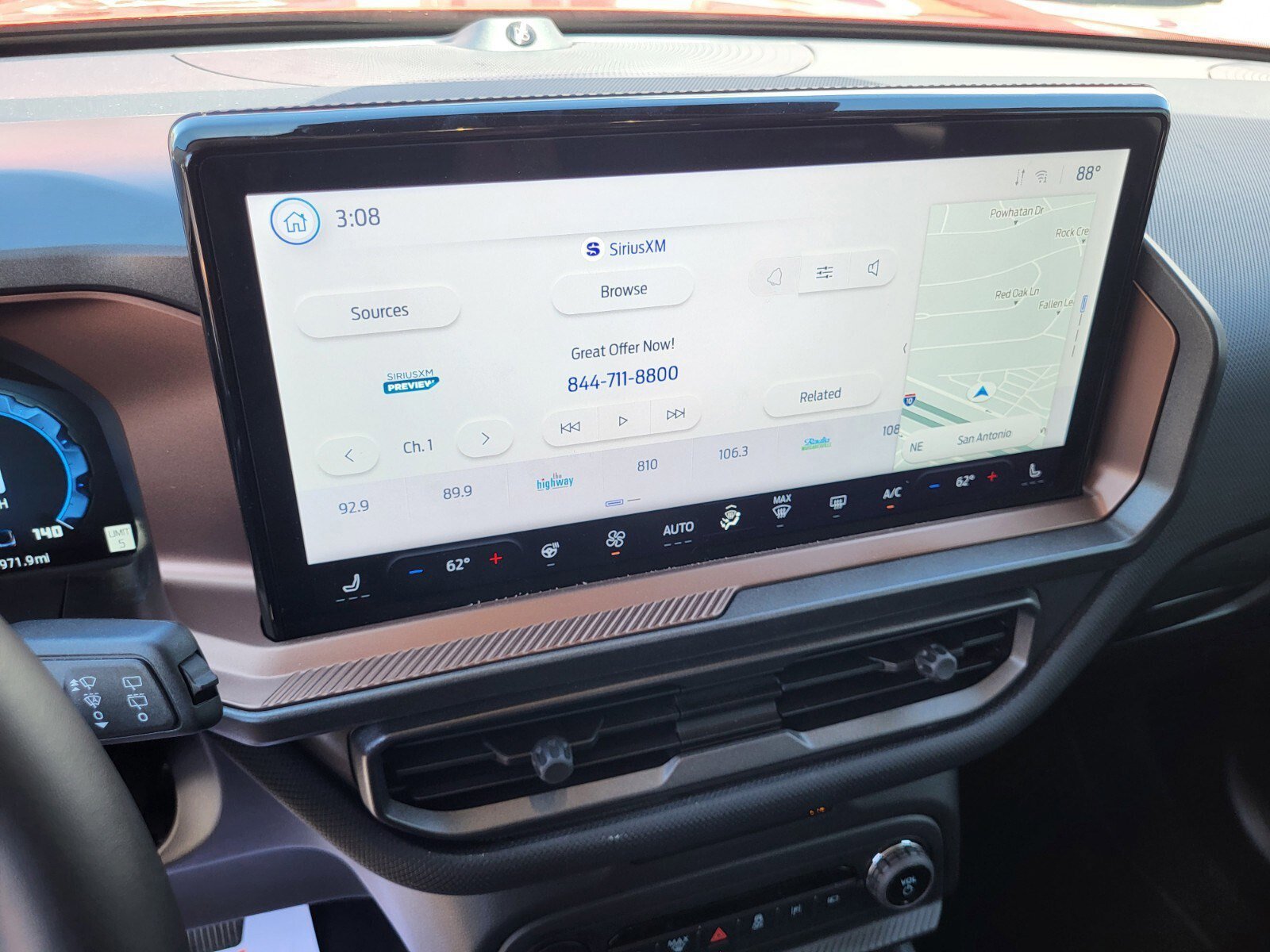 Certified 2025 Ford Bronco Sport Outer Banks w/ Outer Banks Tech Package+ image 21