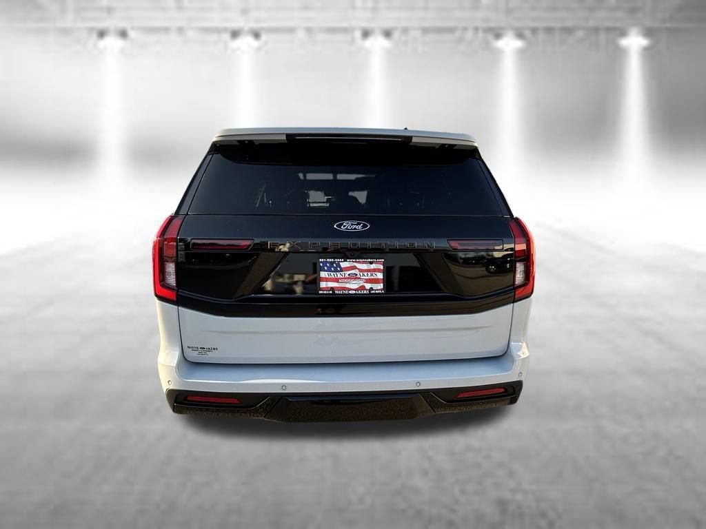 Certified 2025 Ford Expedition Tremor AWD/4WD image 5
