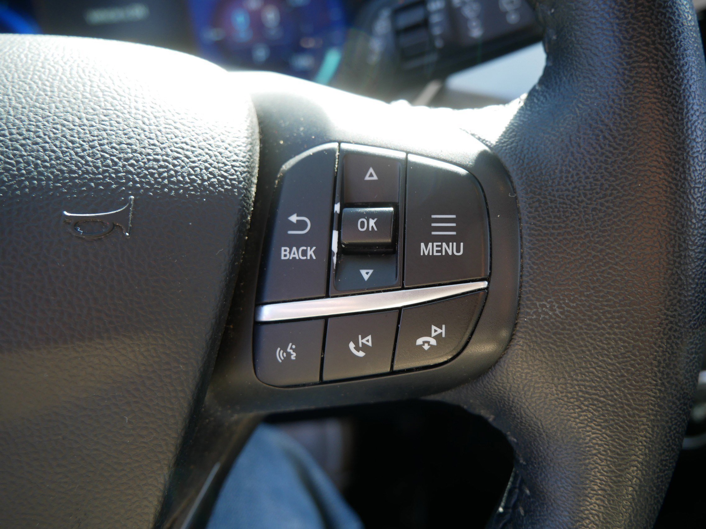 Certified 2020 Ford Escape SE Sport image 38