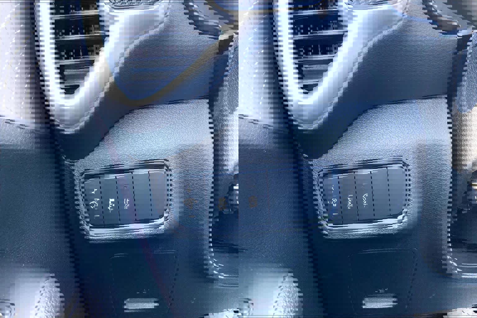 Used 2023 Kia Soul LX image 34