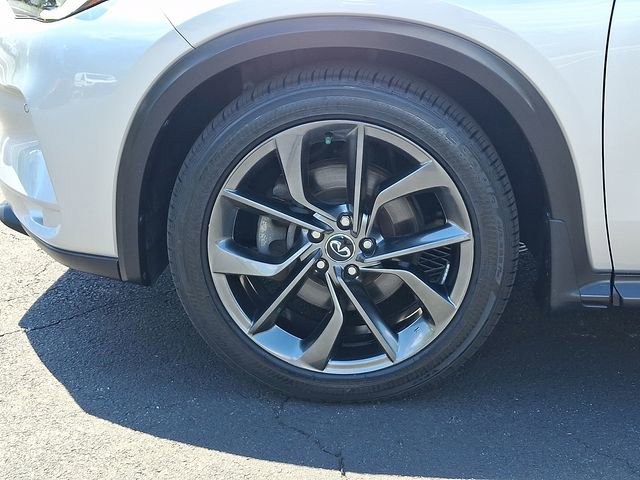 Used 2019 INFINITI QX50 Essential w/ Sensory Package AWD/4WD image 33