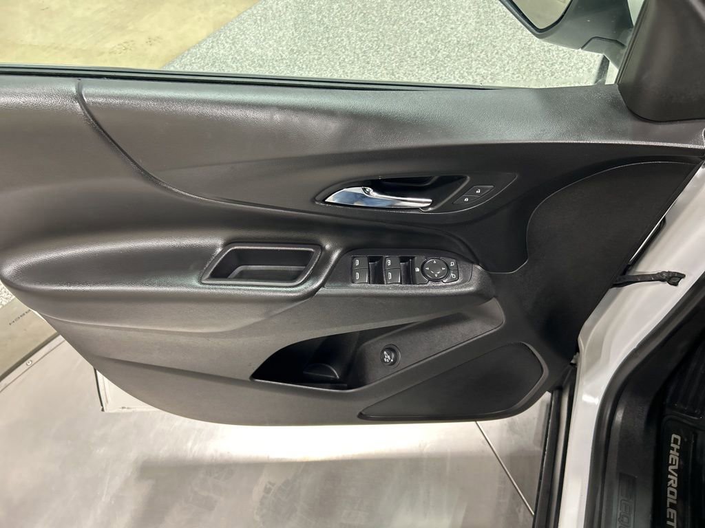Used 2019 Chevrolet Equinox LT image 15
