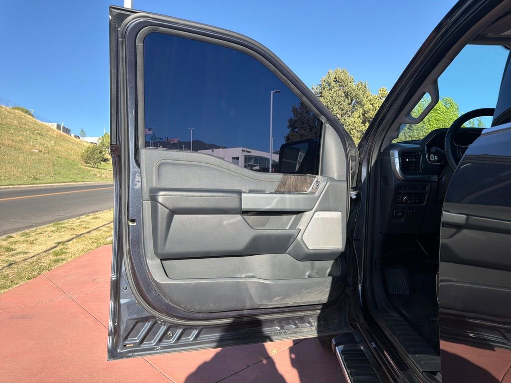 Certified 2022 Ford F150 Lariat w/ Equipment Group 502A High image 9