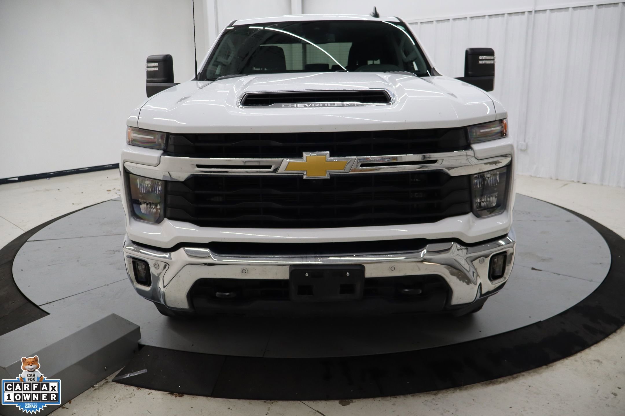 Used 2025 Chevrolet Silverado 2500 LT w/ Safety Package AWD/4WD image 6