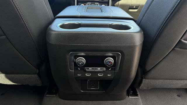 Used 2023 Chevrolet Tahoe Premier AWD/4WD image 26
