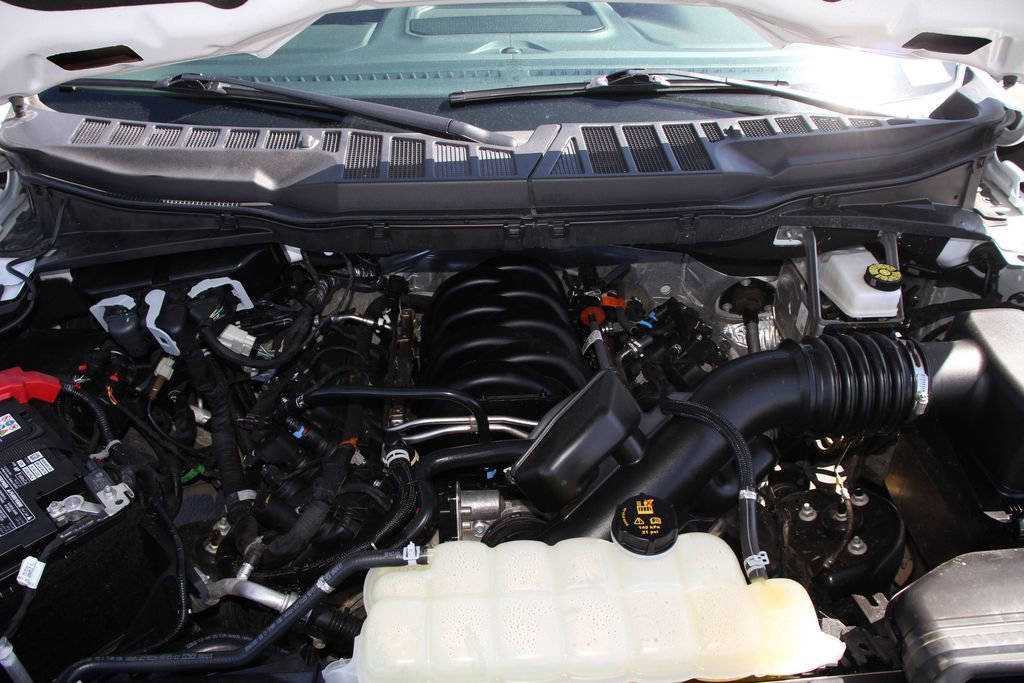 Certified 2025 Ford F150 XLT w/ Equipment Group 301A Standard image 29