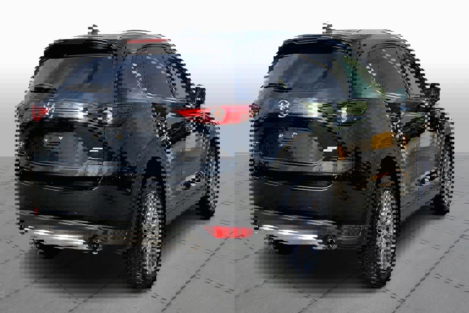 Used 2019 MAZDA CX-5 Grand Touring w/ GT Premium Package image 12