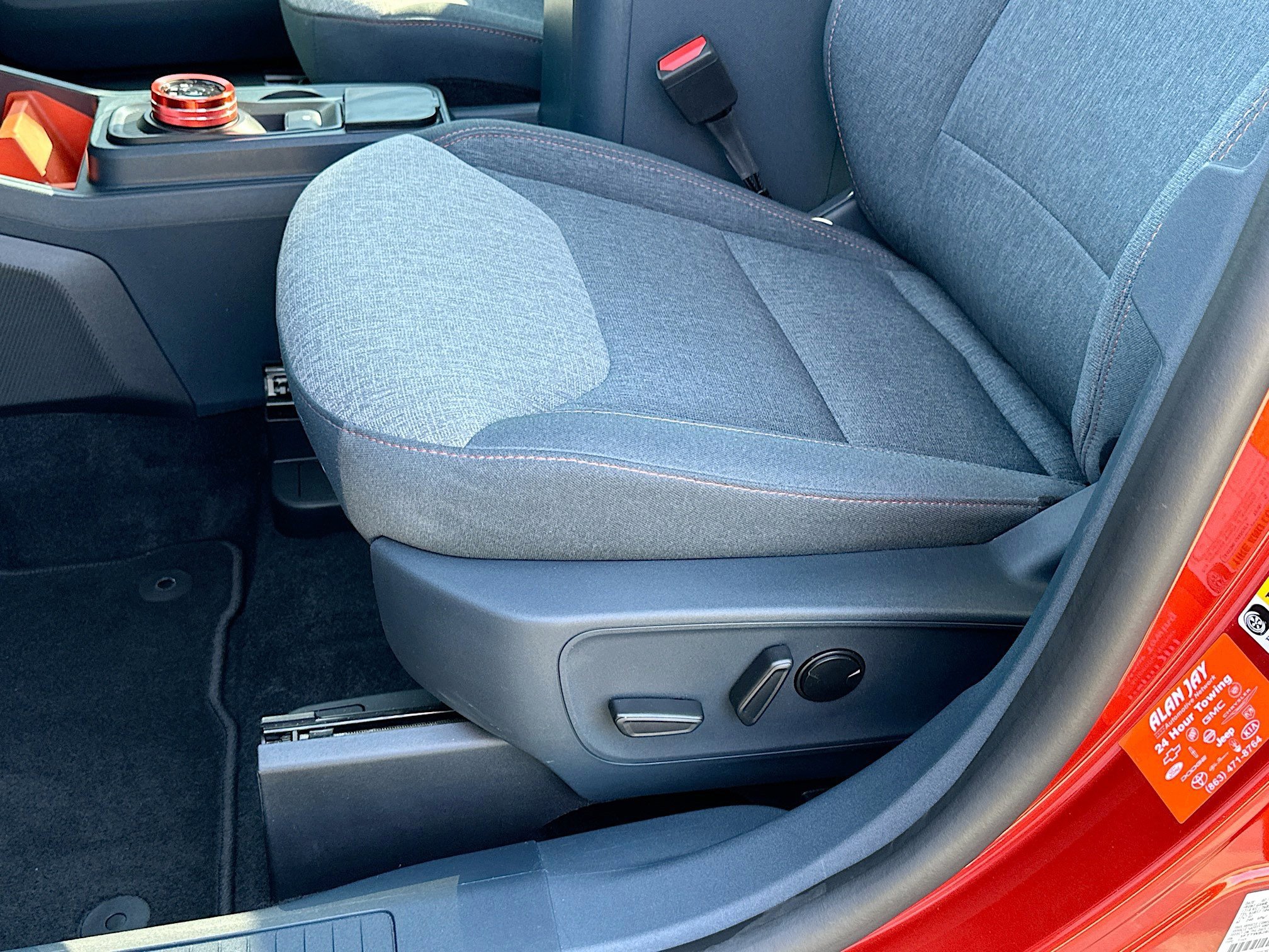 Certified 2024 Ford Maverick XLT w/ XLT Luxury Package image 18