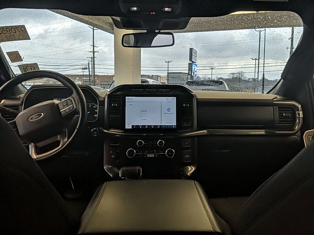 Certified 2022 Ford F150 XLT w/ Equipment Group 302A High image 13