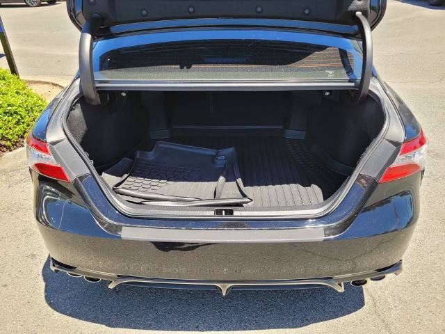 Used 2018 Toyota Camry XSE w/ Driver Assist Package FWD image 11