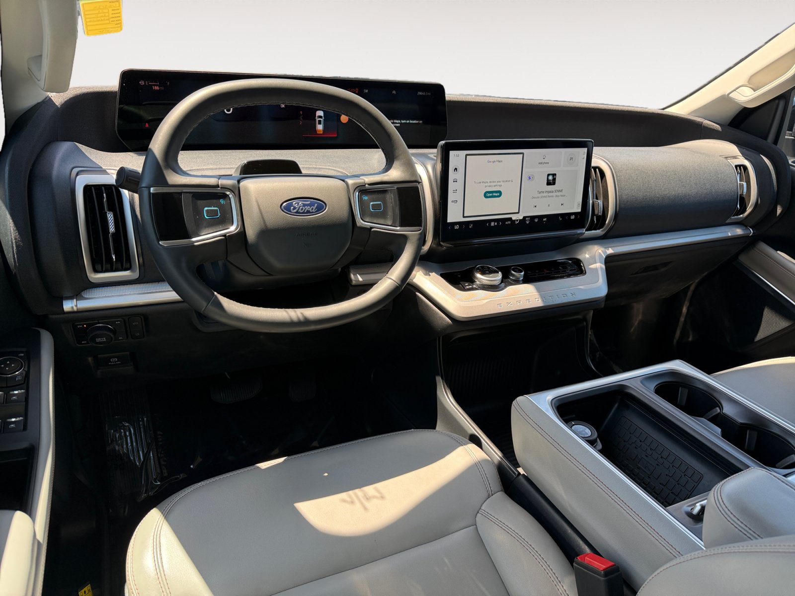 Certified 2025 Ford Expedition Active AWD/4WD image 15