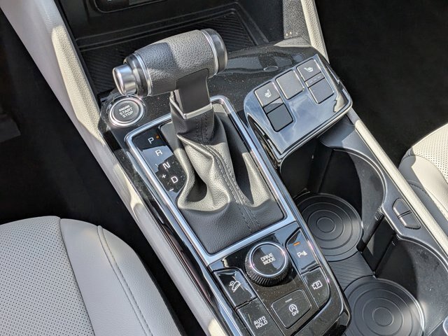 Used 2025 Kia Sportage EX w/ Premium Package FWD image 24