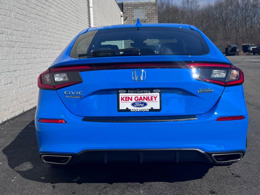 Used 2024 Honda Civic Sport Touring image 4