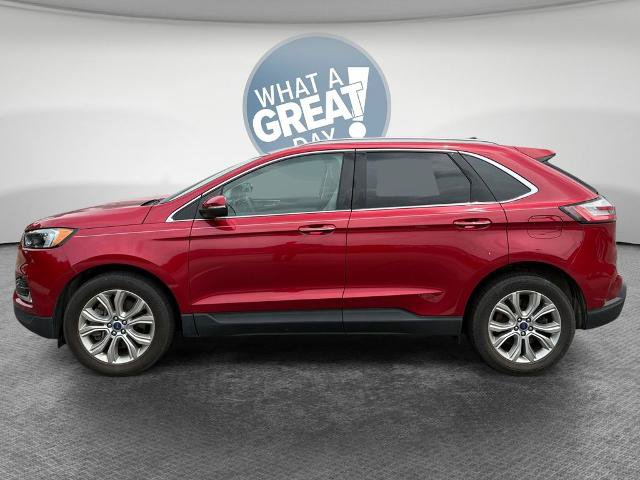 Certified 2022 Ford Edge Titanium AWD/4WD image 7