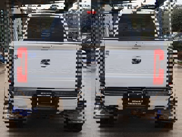 Certified 2023 Ford F350 Lariat w/ FX4 Off-Road Package image 4