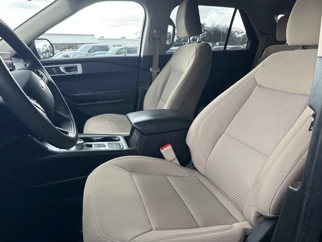Certified 2021 Ford Explorer 2WD image 6