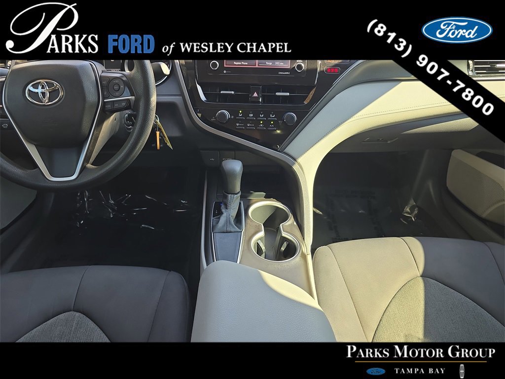Used 2021 Toyota Camry LE image 13