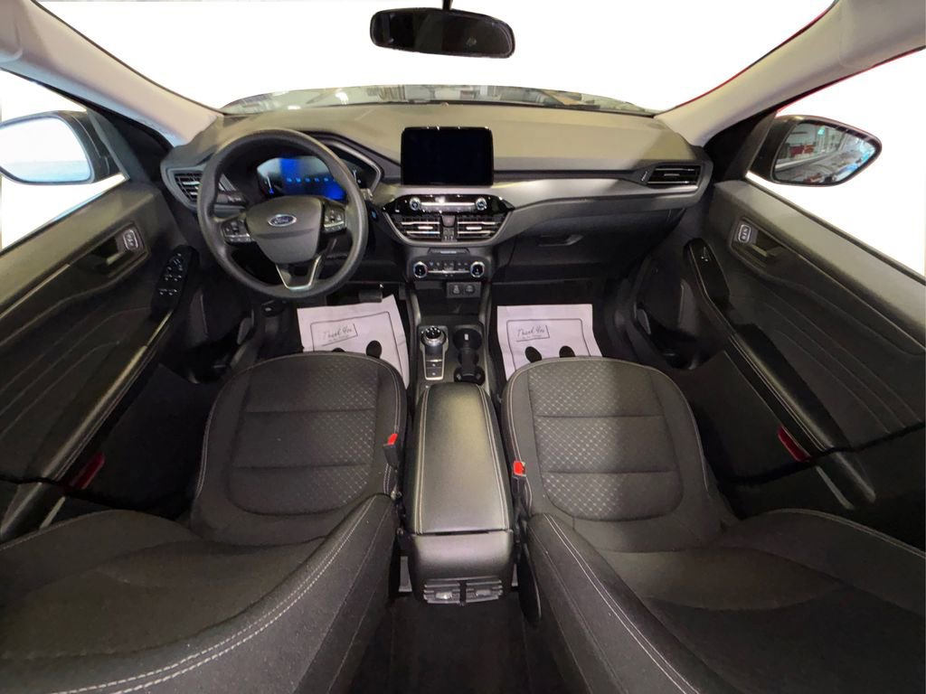 Certified 2025 Ford Escape Active AWD/4WD image 24
