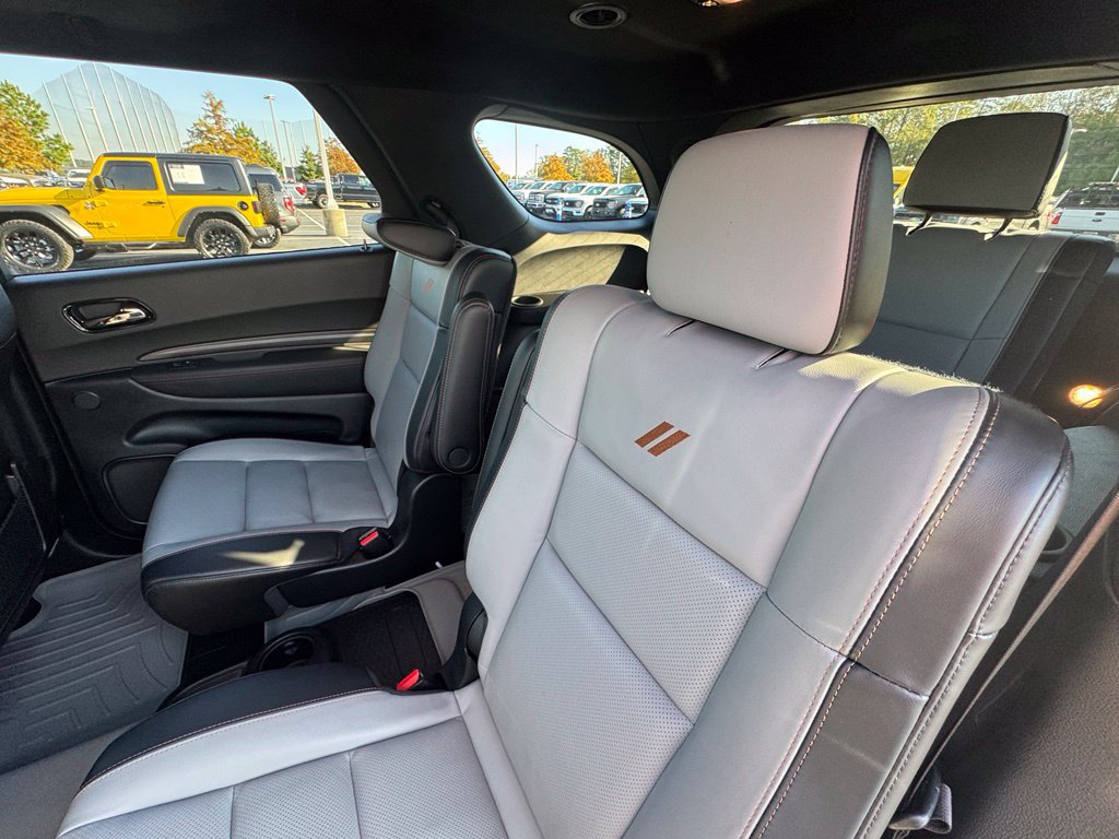 Used 2022 Dodge Durango R/T RWD image 25