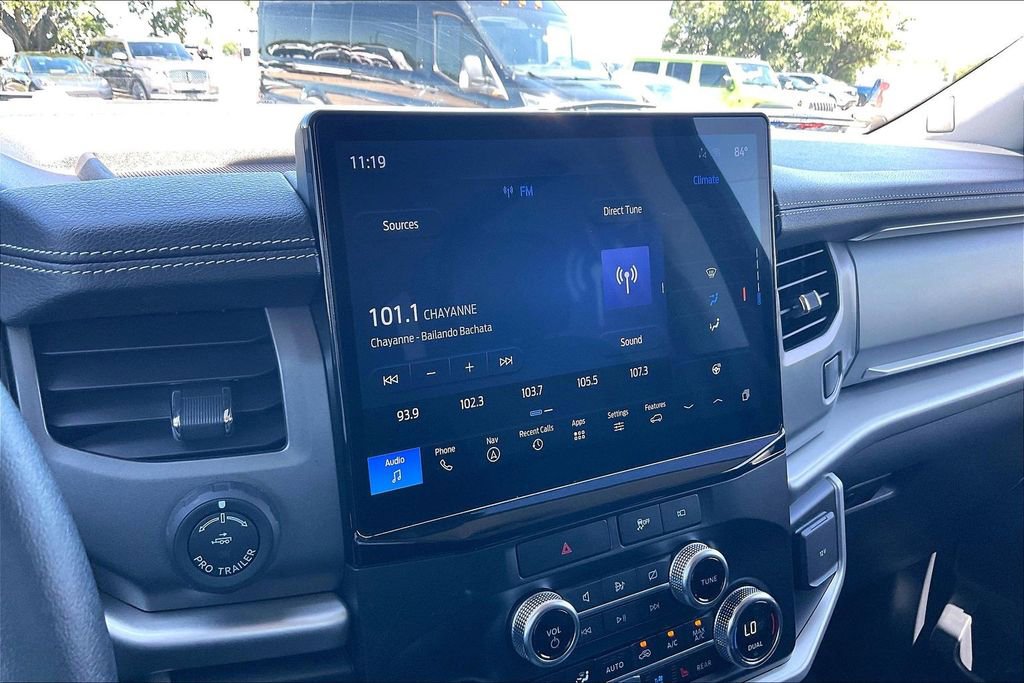Certified 2022 Ford Expedition XLT RWD image 24