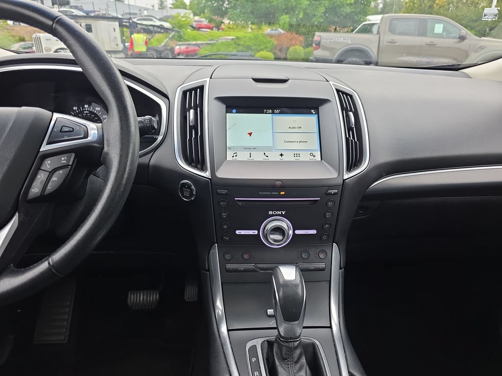 Certified 2017 Ford Edge Titanium w/ Equipment Group 301A FWD image 26